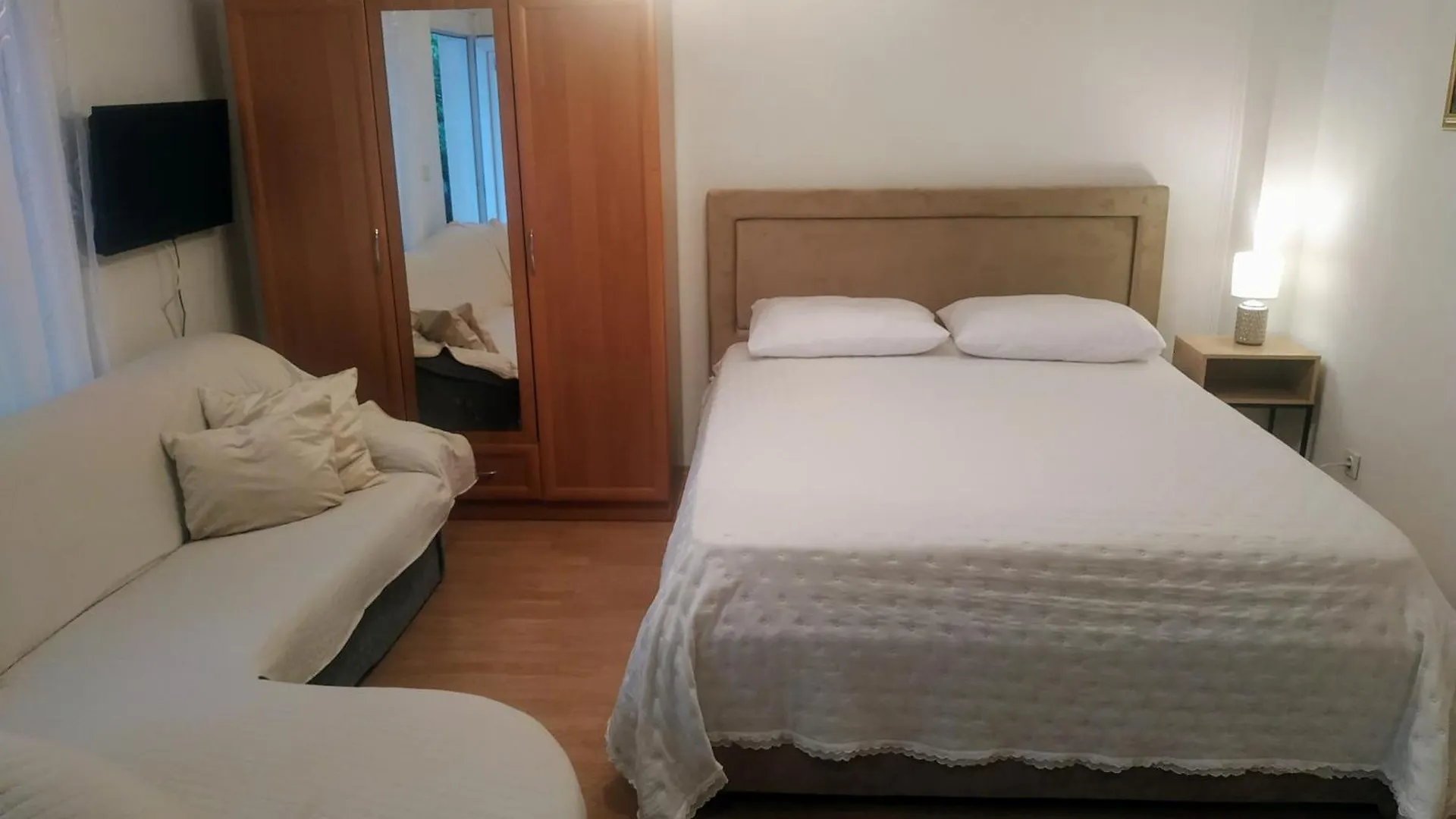 Pelivan Apartments Kastela