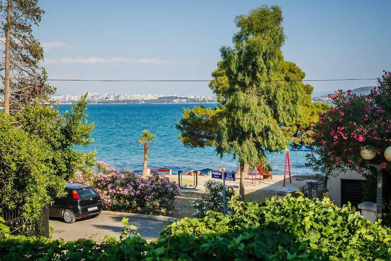 Pelivan Apartments Kastela