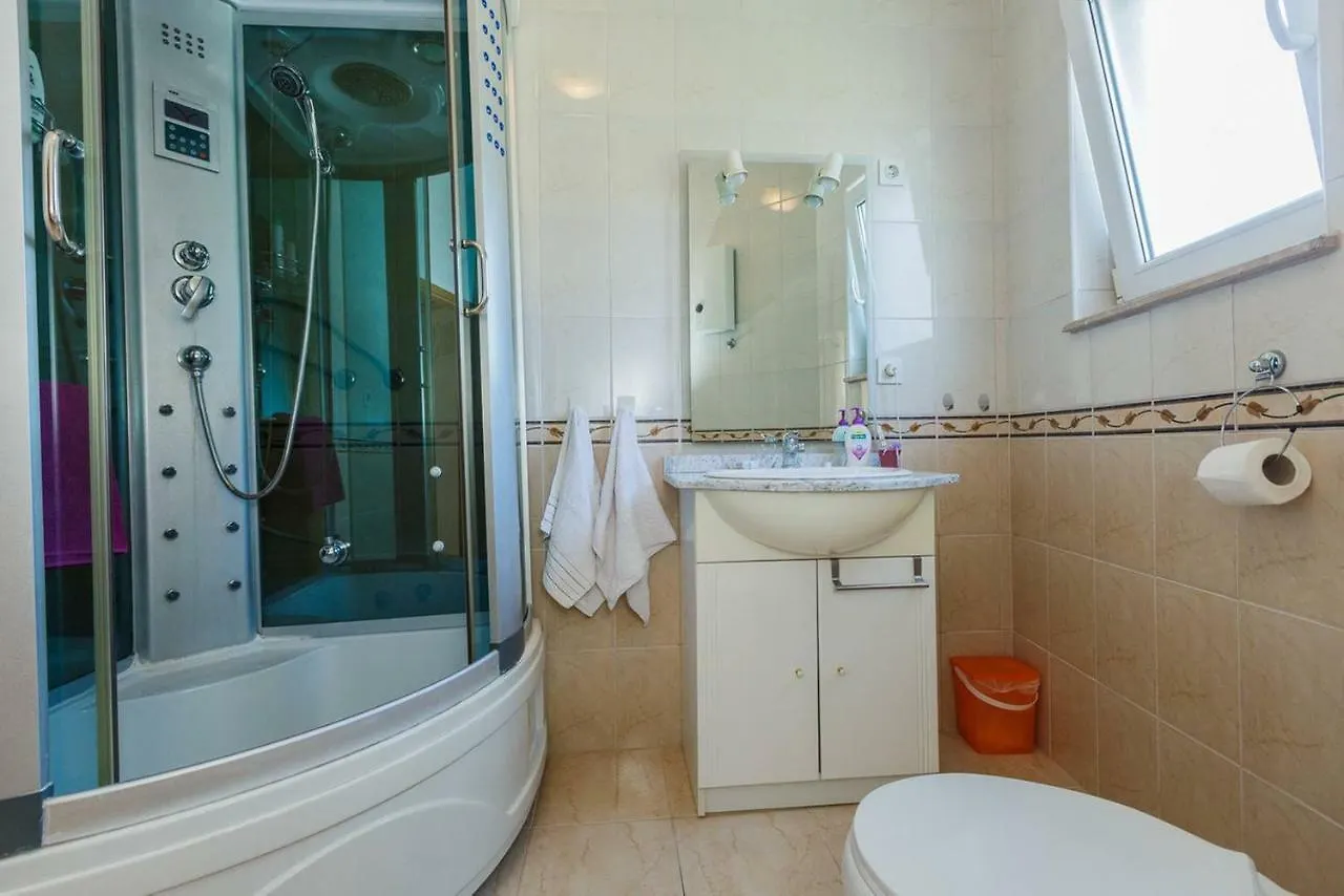 Pelivan Apartments Kastela