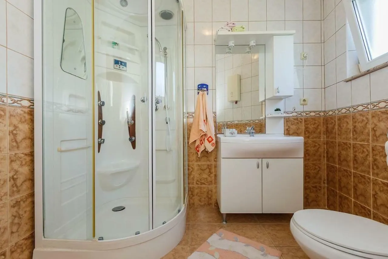 Pelivan Apartments Kastela 0*,